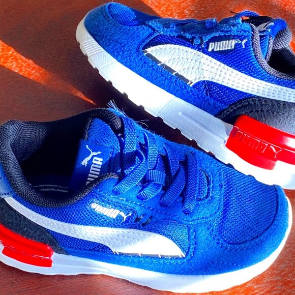 Puma Kids Blue Sneakers Size 8C - Picture 1 of 4